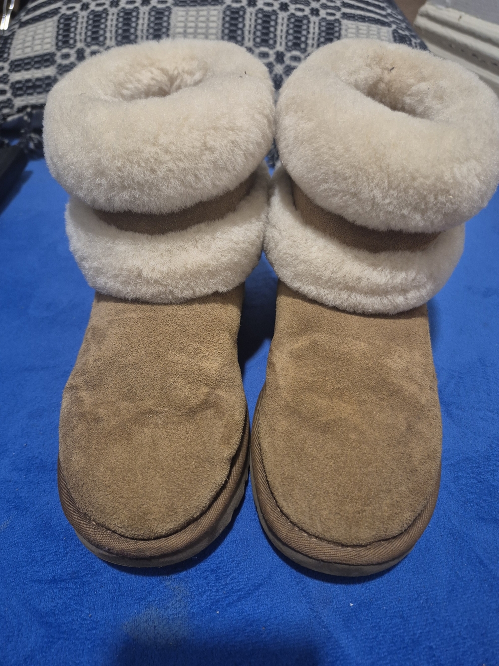 UGG Kids Chestnut Suede Shearling Cuff Slip-On Booties